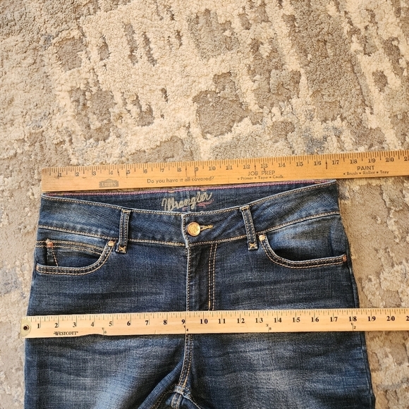 Wrangler bootcut jeans. Women's size 9 Tall (36" inseam). - Picture 14 of 16